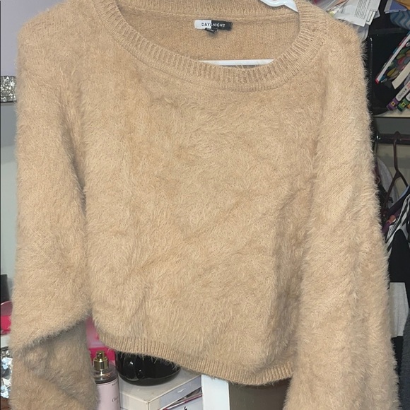 Sweater - Picture 1 of 1